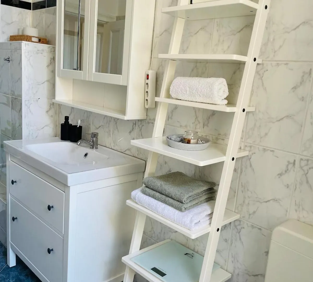 Urban Living Im Kiez Von Neukoelln 3Zi 100Qm Appartement Berlijn Duitsland