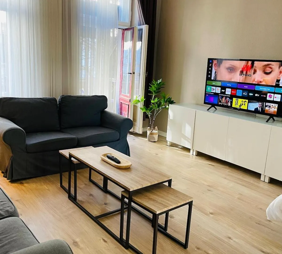 Urban Living Im Kiez Von Neukoelln 3Zi 100Qm Apartment Berlin